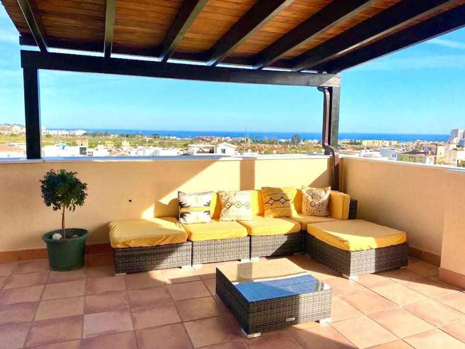 Sea View And Mountains By Solymar Holiday Torre Del Mar Εξωτερικό φωτογραφία